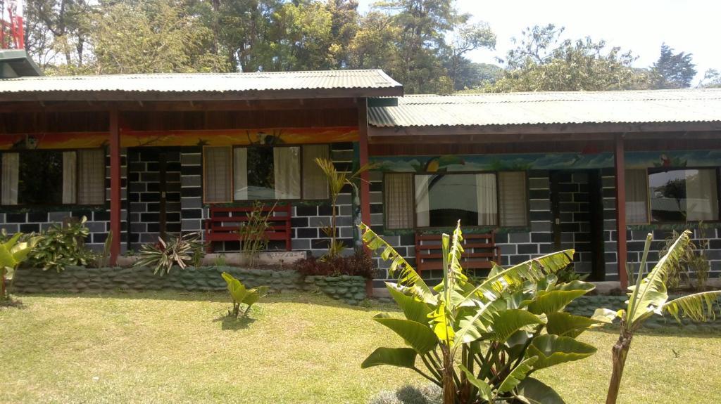 Hostel Villa Verde Monteverde Exteriör bild