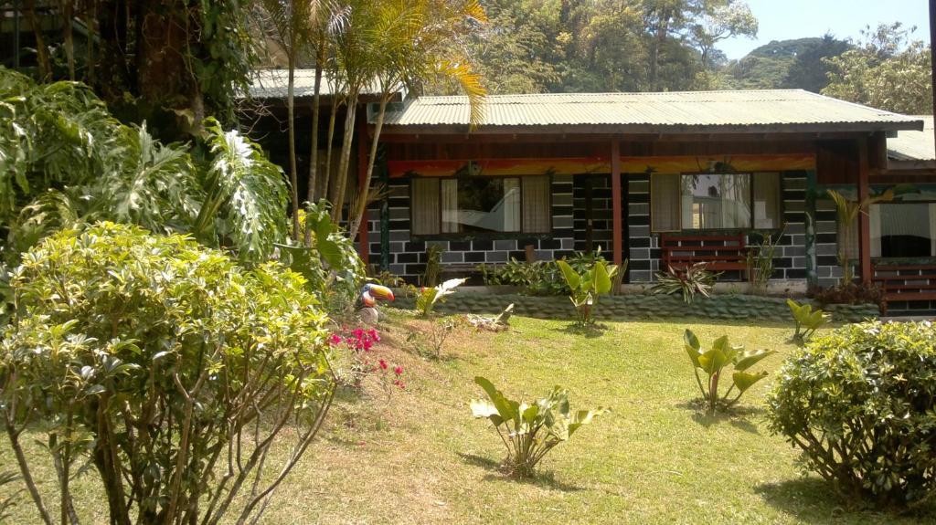 Hostel Villa Verde Monteverde Exteriör bild